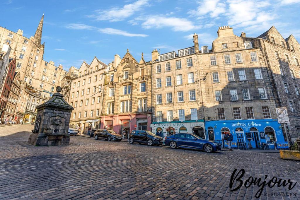 Spacious 2Br-2Ba - Grassmarket - Free Parking By Bonjour Residences Edinburgh Eksteriør bilde